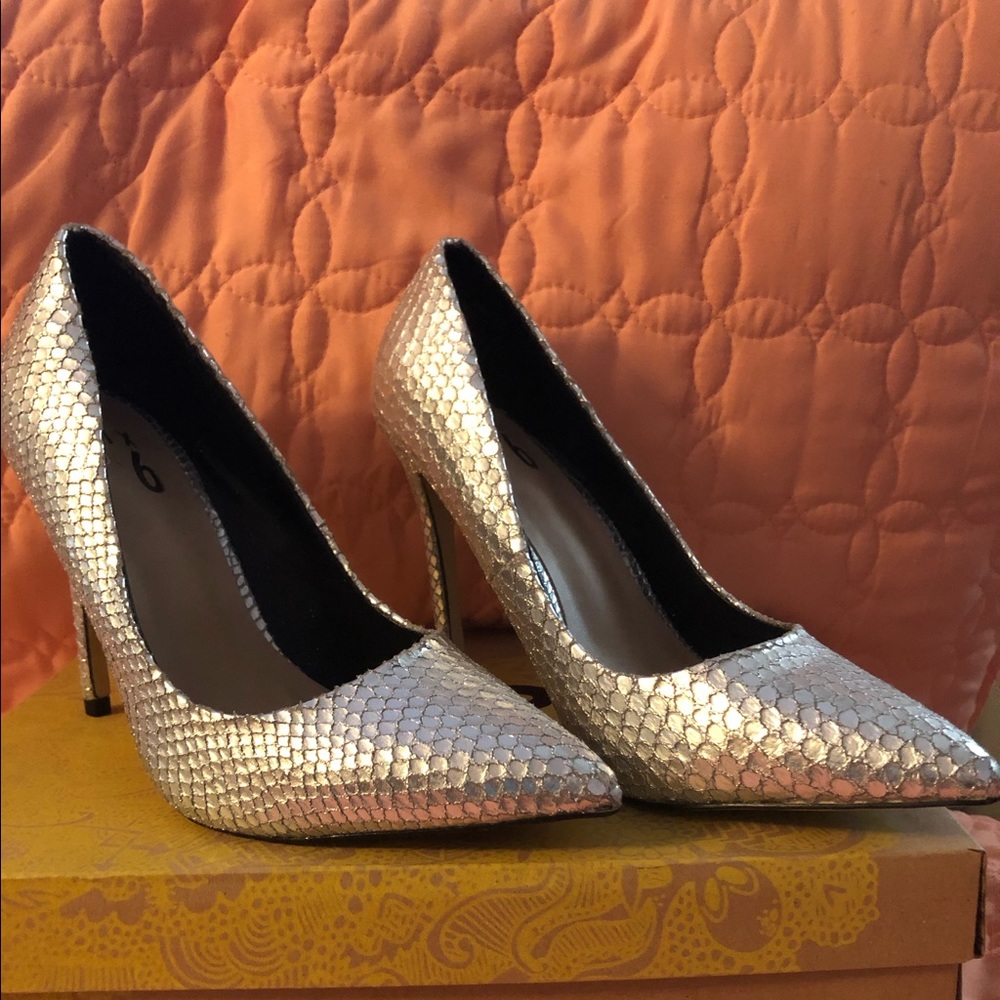Silver sexy heels